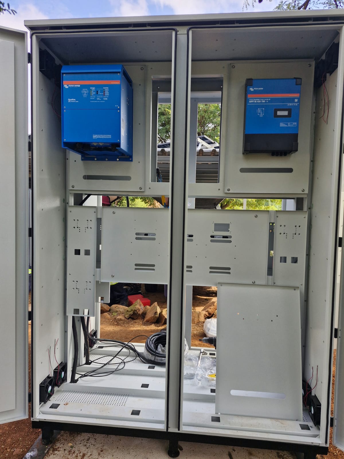 Solar cabinets and racks